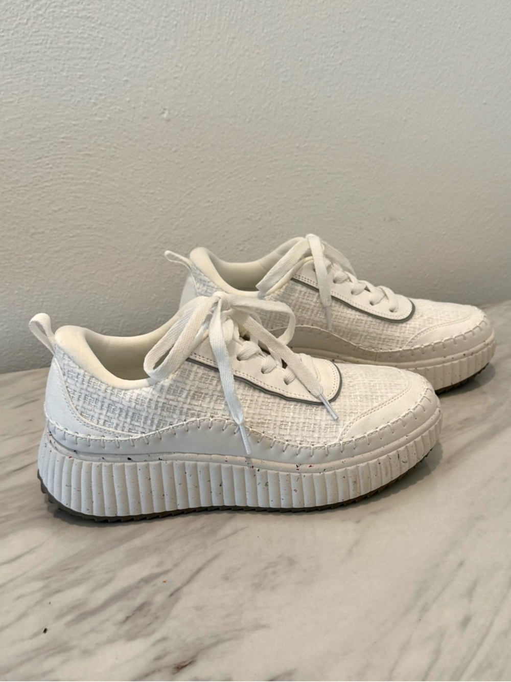 Dream Pairs White Platform Sneakers